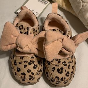 Brand new baby shoes never been worn